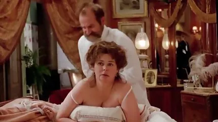 Công ty ăn mừng năm mới với sự trợ giúp của một cuộc phim sexy nhật bản đụ lỗ đít vui vẻ.