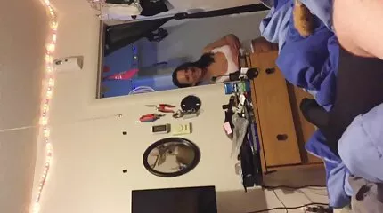 Con clip sexy nhat ban vợ khốn kiếp không cho điểm, nhưng gã hàng xóm béo ú sẽ không để bạn gặp rắc rối đâu.