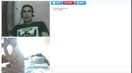 Trai Nga đụ nhau và có cô ấy trong tất cả các lỗ. phim sexy nhật