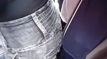 Du thuyền và gió biển đưa các cô phim sexy nhât gái lên đường