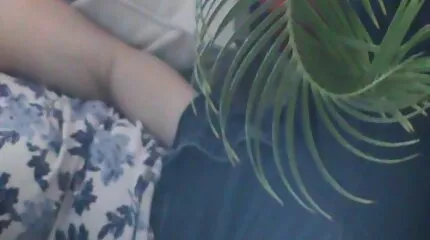 Bố dượng đốt con gái riêng trần truồng rồi địt. phimsexy nhatban